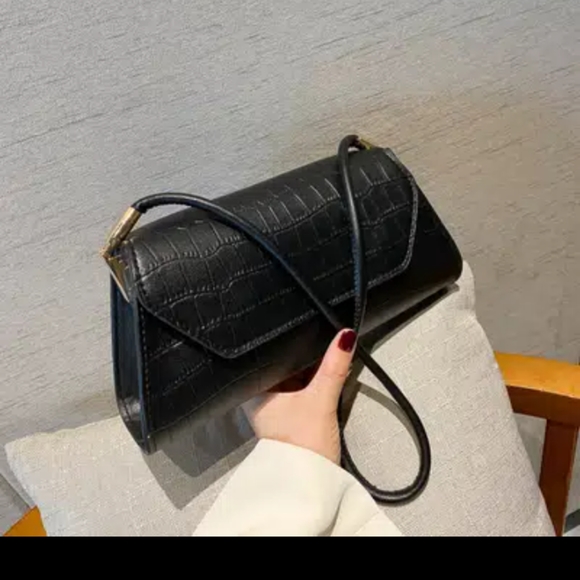 Fashion crocodile embossed PU simple solid color shoulder bag - Picture 2 of 10